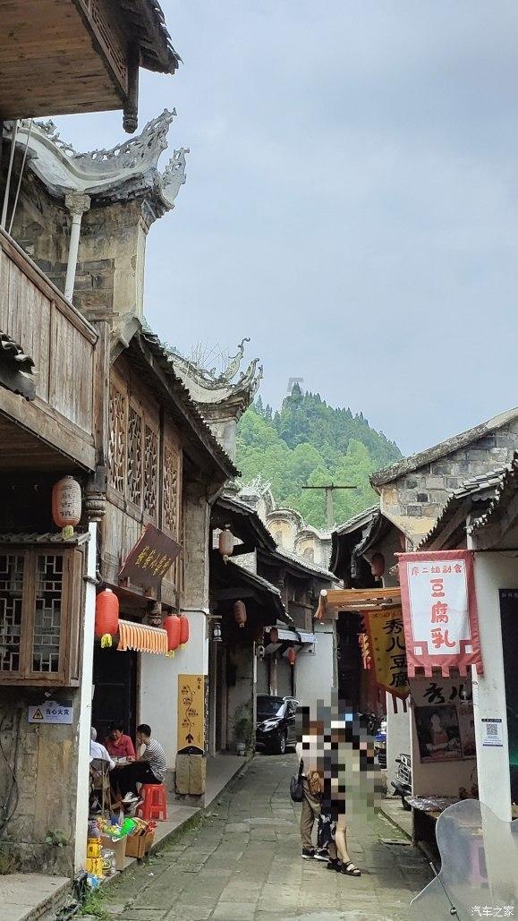 卡通小车找不同